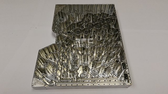 大型龍門銑加工的創(chuàng)新與發(fā)展